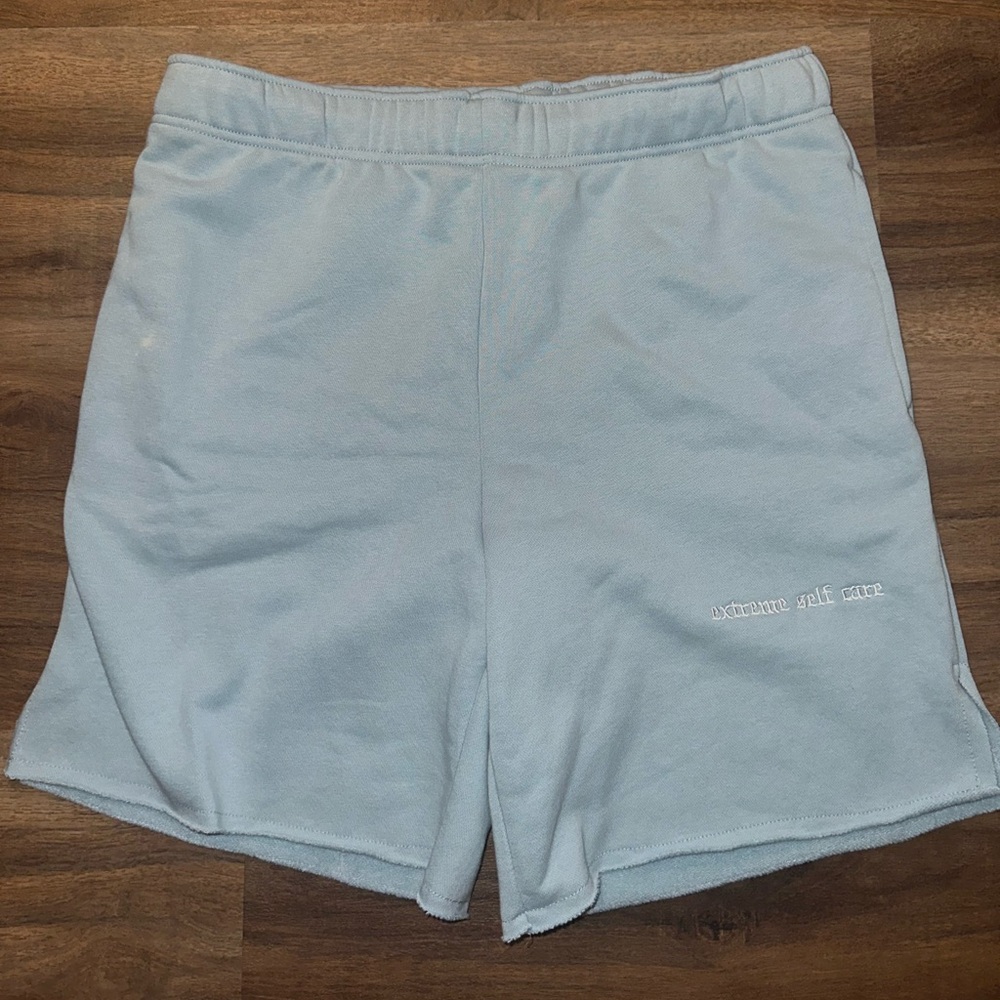 This is ‘Nia the Brand’ long shorts